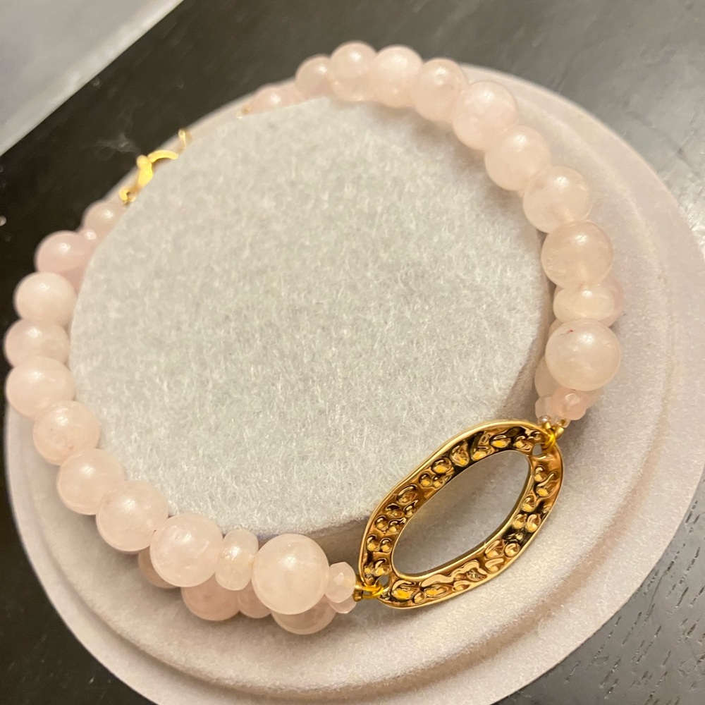 NWT rose quartz